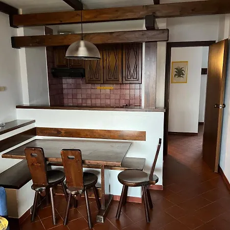 Palace 2 Apartamento